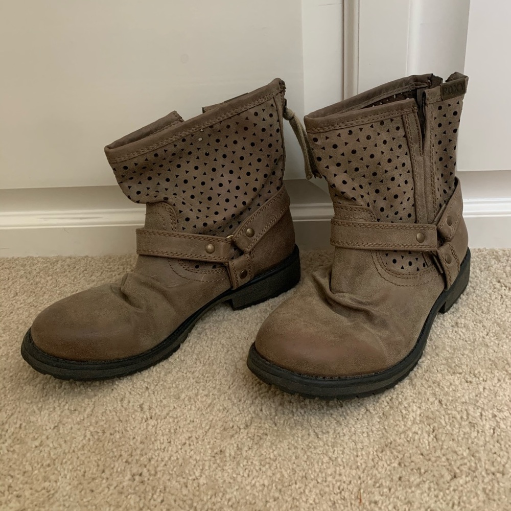 Roxy Boots